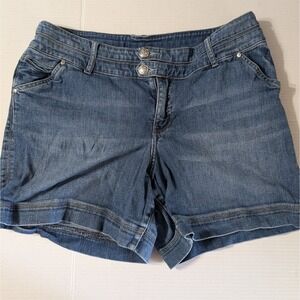 Lane Bryant Denim Blue Jean Shorts 516100-09 Size 18